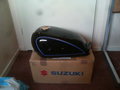 Suzuki-Benzine-Tank-(Zwart)